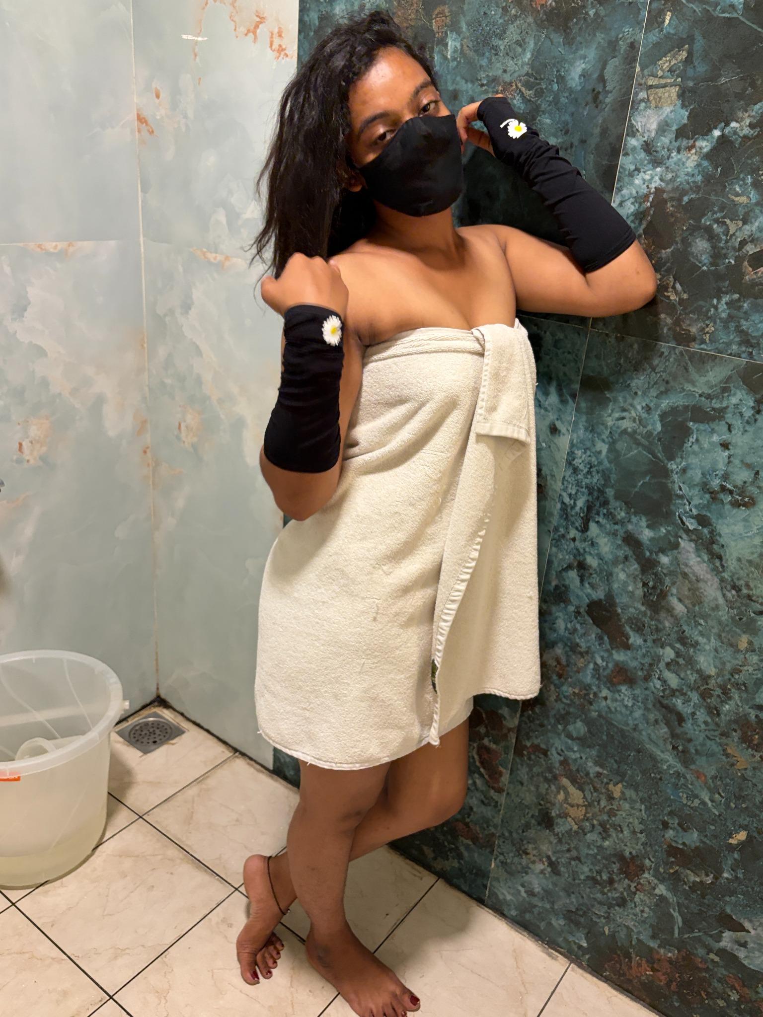 Connect With Me - Simran Arrora